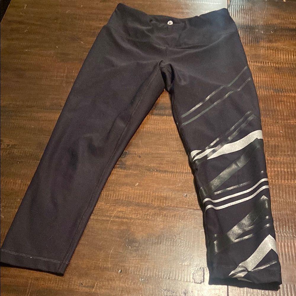90 degree workout leggings ladies small silver graphic